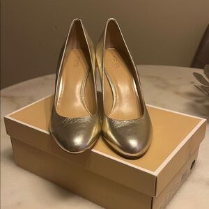MICHAEL Michael Kors Gold Heels